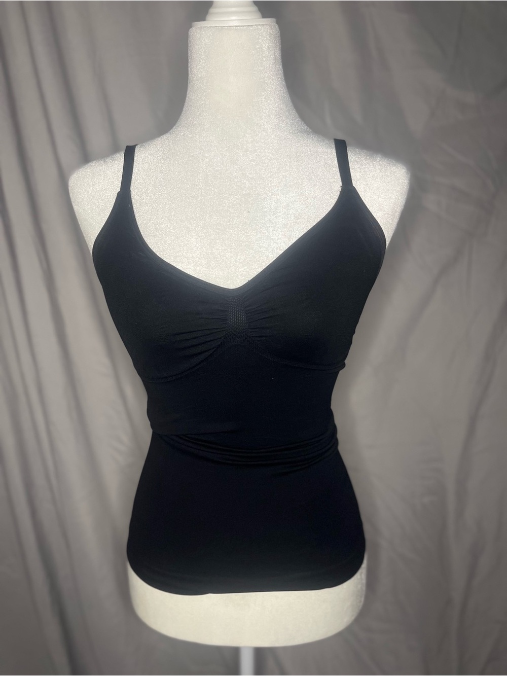 slim fit black tank